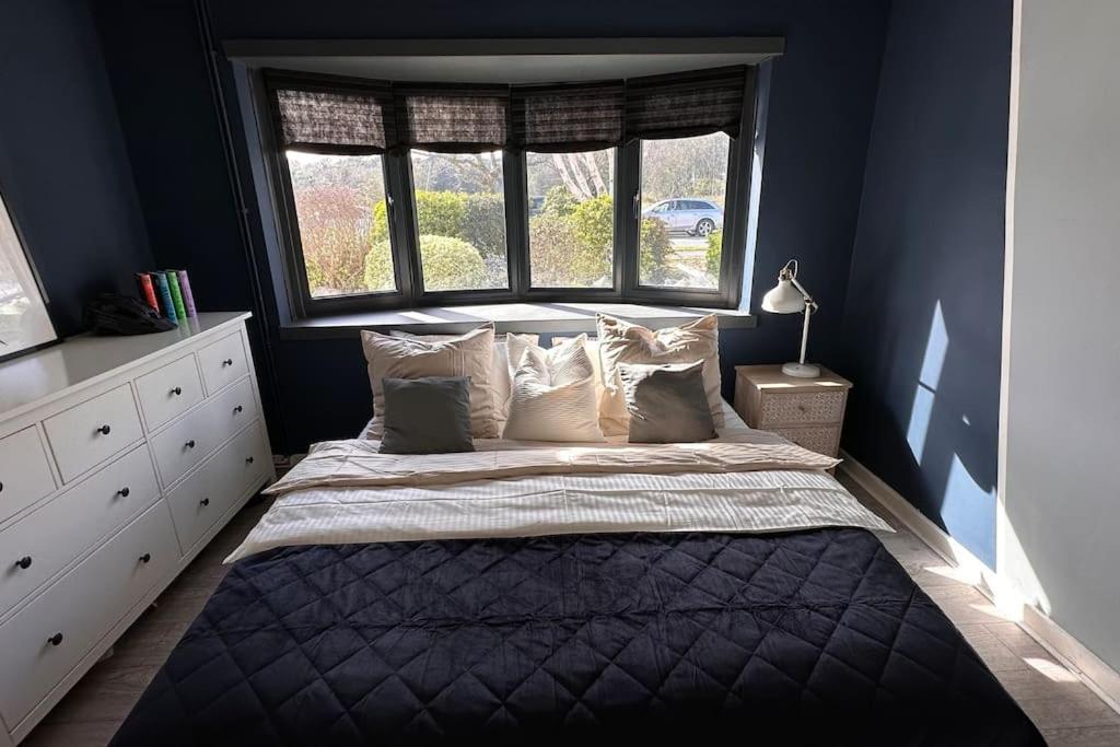 Formby, Spacious True Bungalow Steps From Beach Esterno foto